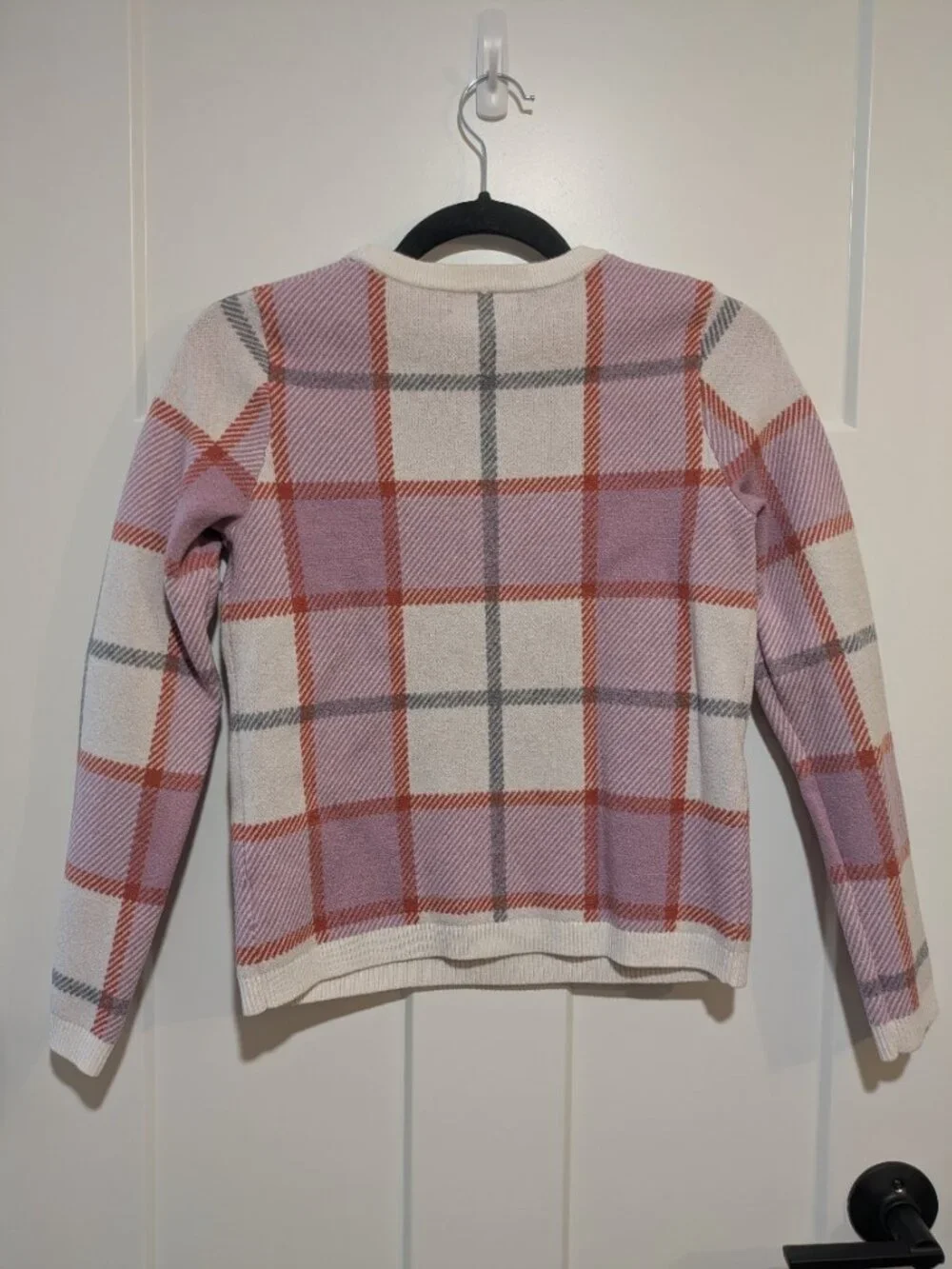 Tahari Pink Plaid Crewneck Sweater | Size Small | Soft Viscose Blend